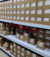 1PC NEW SIEMENS SQM40.255A21 Servo motor