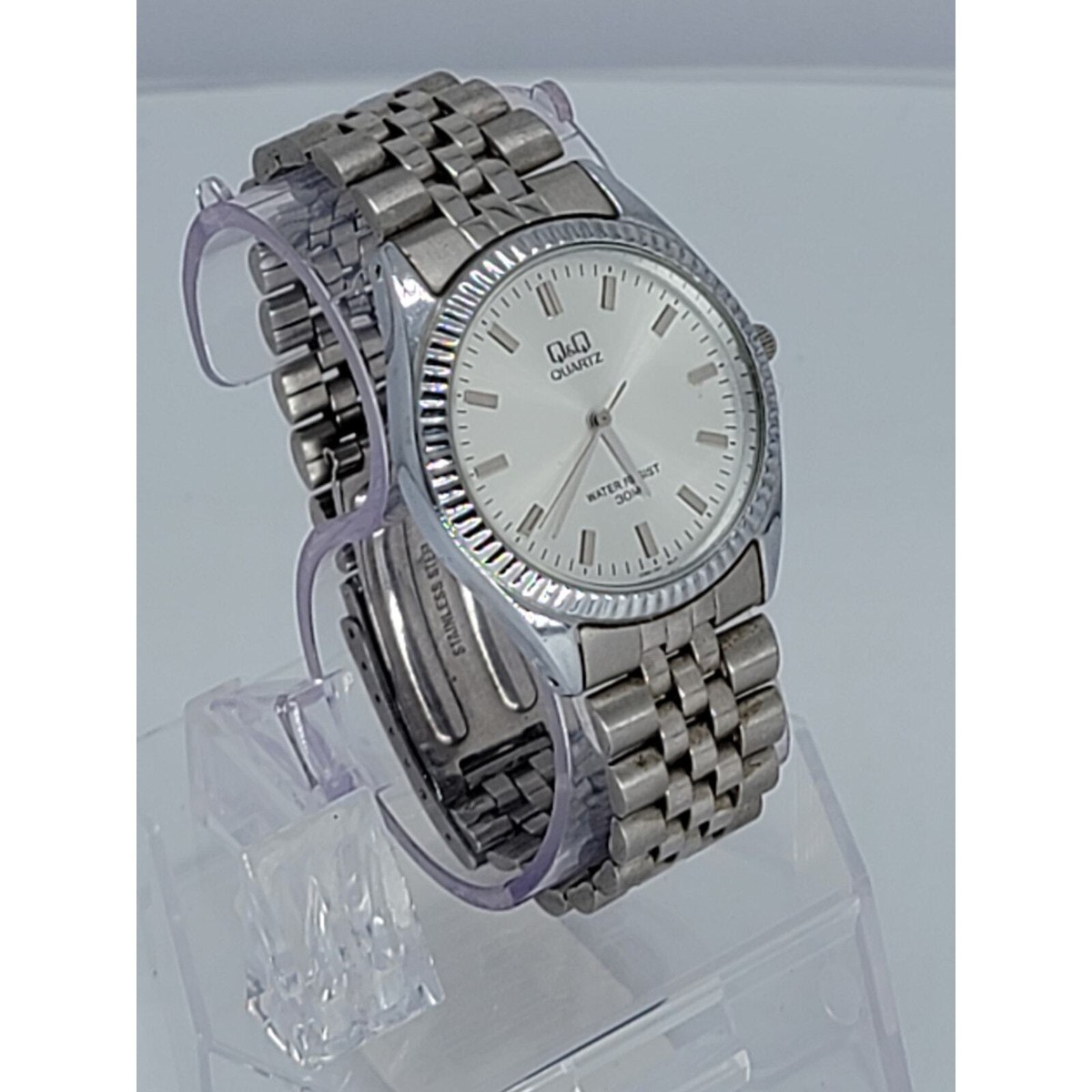 ?1980 Vintage Diamond Japan QM Watch Vintage 1980s Waltham Diamond Ladies Watch: Gold Octagon  main image 2