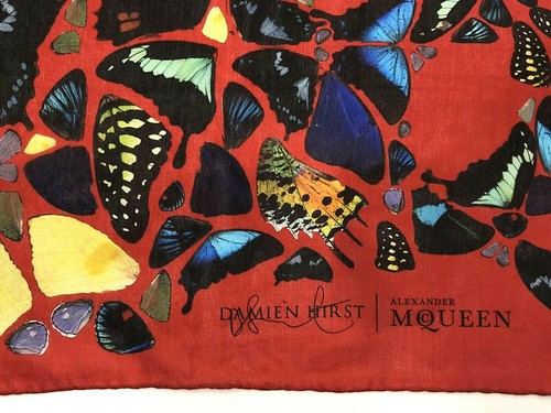 Damien Hirst x Alexander McQueen Limited Edition 'Psalm 113 Circular' Scarf - Picture 7 of 12