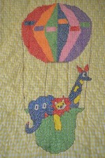 Rare Vtg Gingham Baby Comforter Embroidered Quilt Colorful Air Balloon Animals