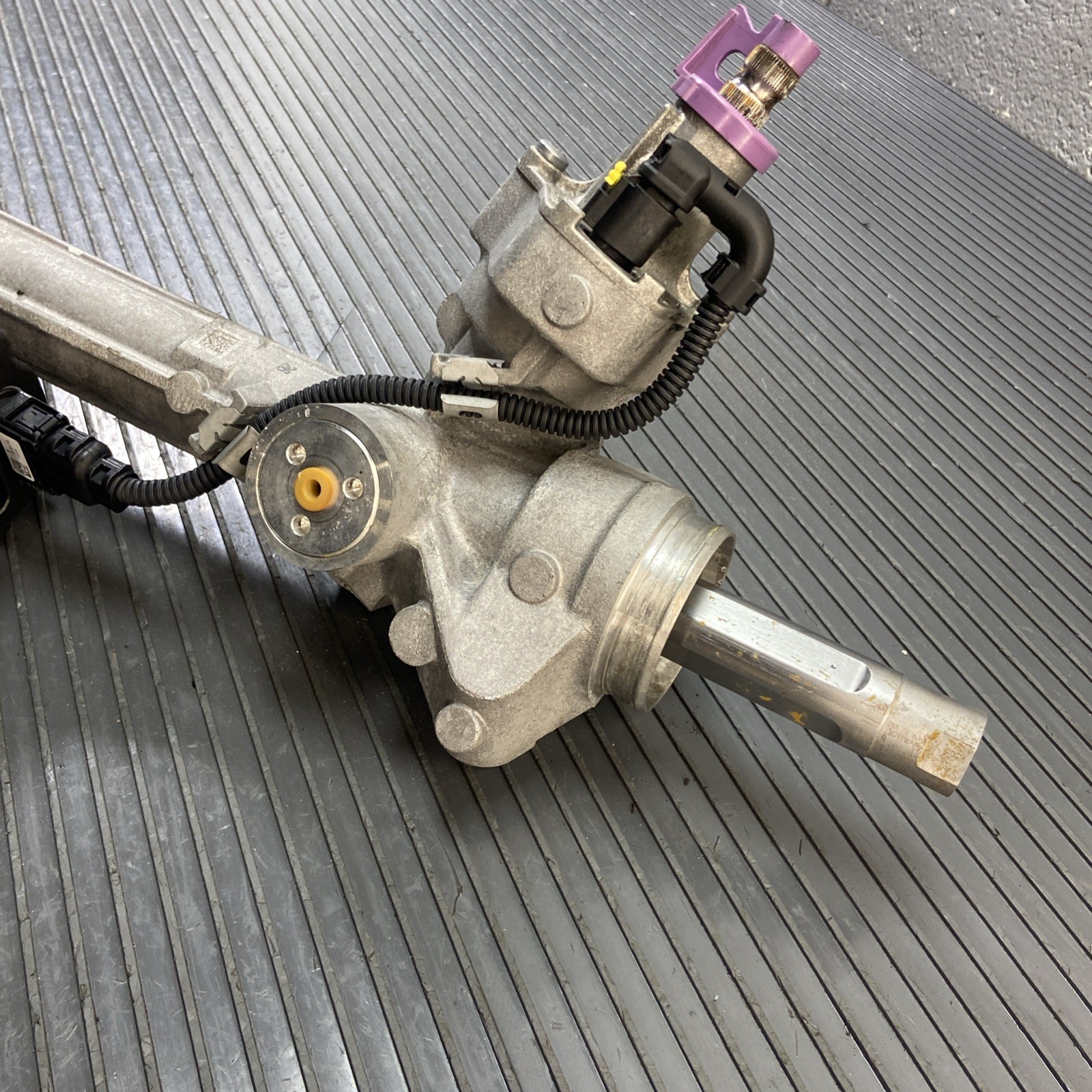 BMW i8 2014-2020 Steering rack