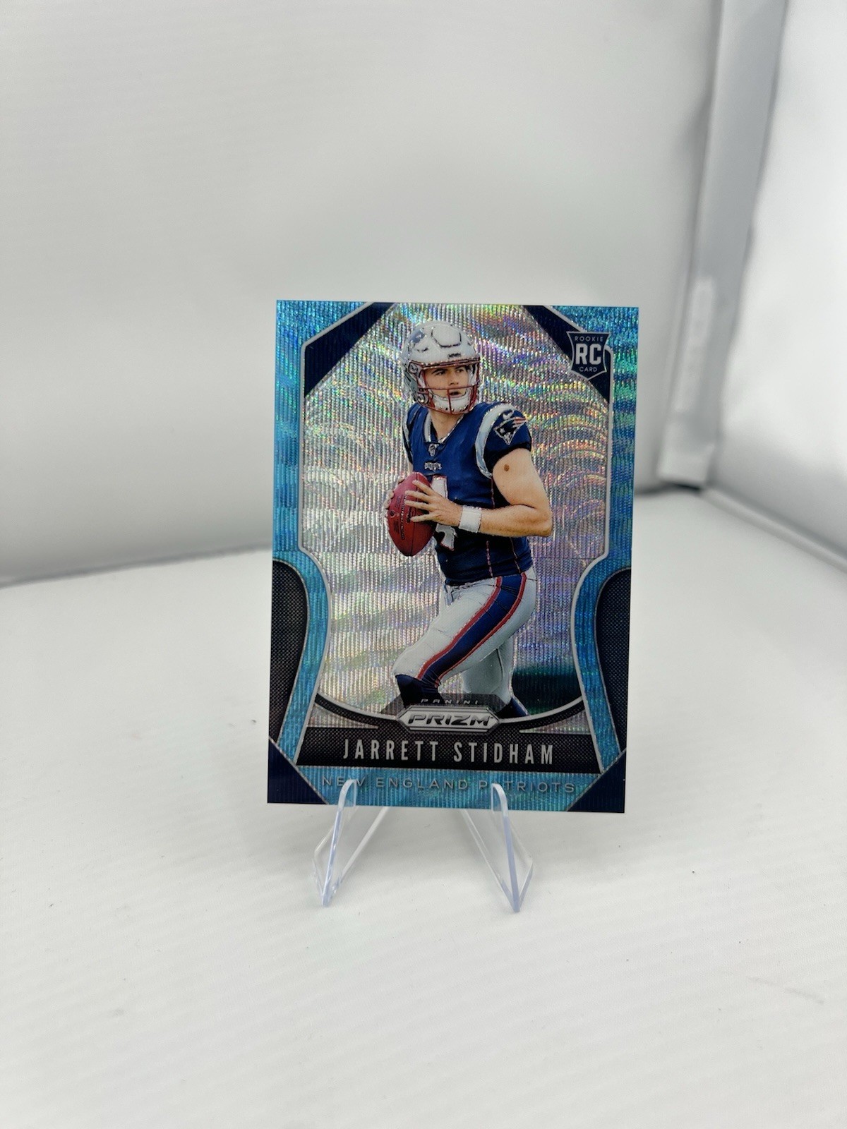 2019 Panini Prizm - Rookies Jarrett Stidham #308 Blue Wave Prizm /199 (RC)