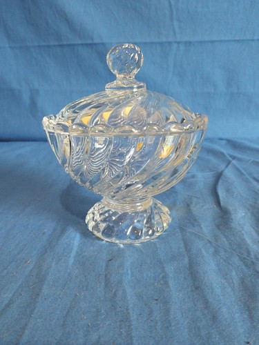 Vintage Baccarat Crystal Bamboo Candy Holder - Picture 5 of 24