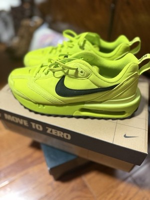 Nike Air Max Dawn Low Top Lace-Up Sneaker Green/Black DV2227 New w/ Box