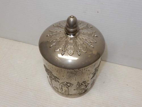 ANTIQUE SILVER PLATED WEDGWOOD COVERED BISCUIT JAR CA. 1890 - 第 3/6 張圖片