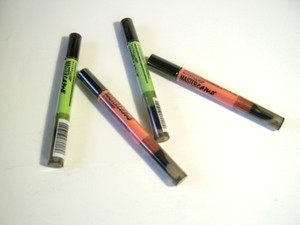 maybelline green color corrector