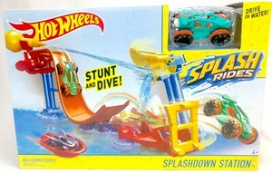 hot wheels splash rides splashdown station playset