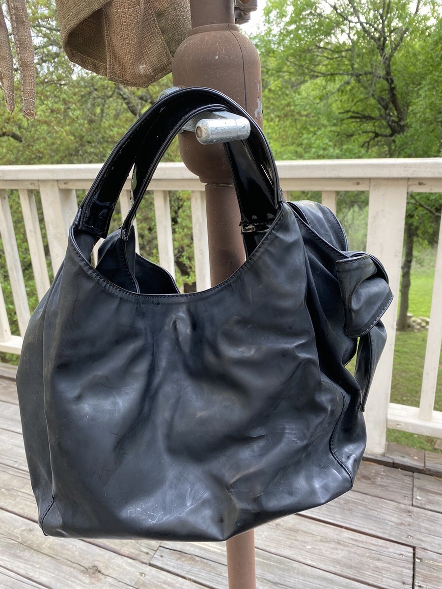 Authentic Valentino Garavani Nuage Lacca black patent leather hobo