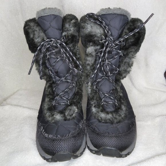 L.L. Bean Fur Trimmed Snow Boots 286357_1914_41?hei=1095&wid=  main image 2