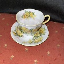 Royal Albert Blossom Time Series Laburnum Scalloped Cup & Saucer