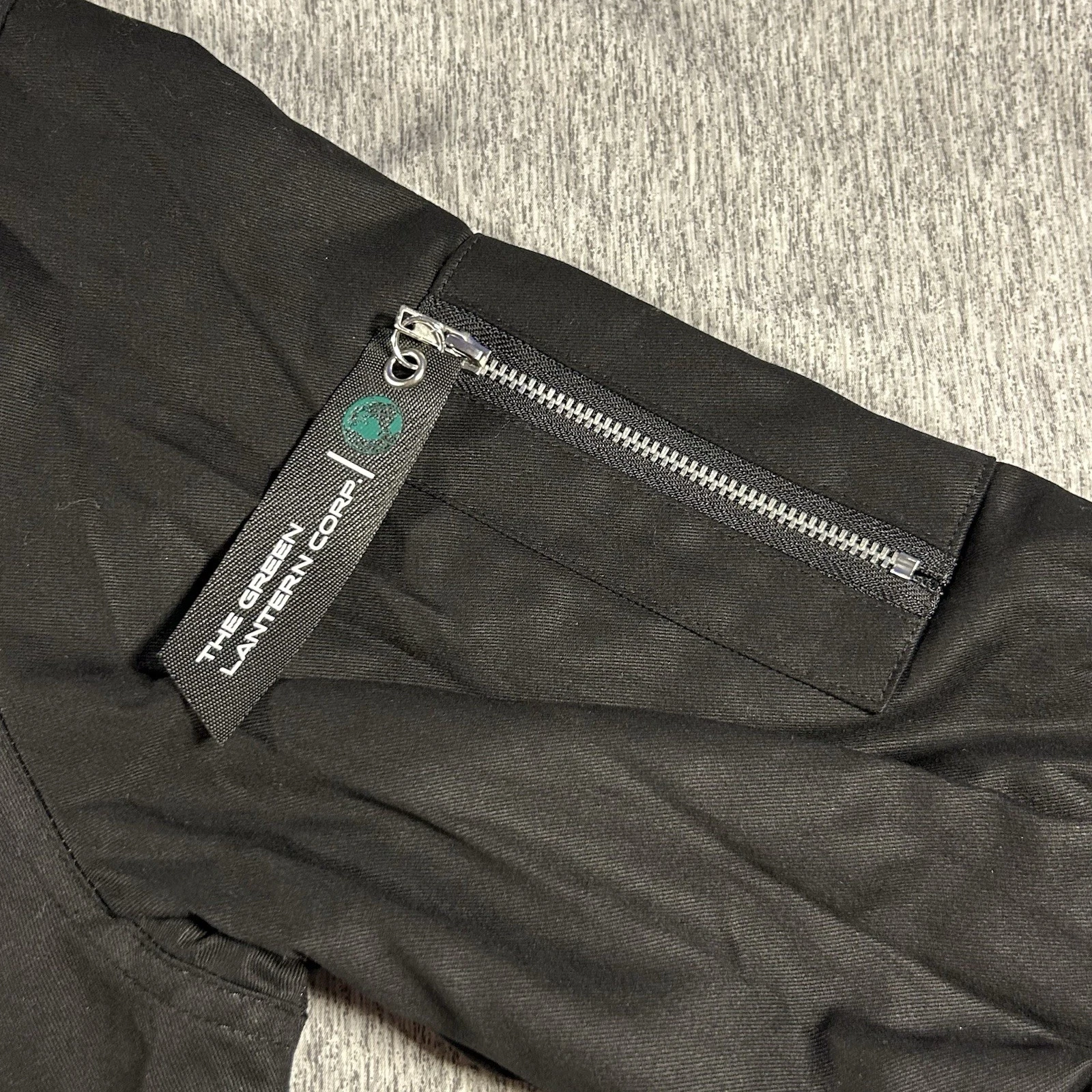 DC Comics Green Lantern Corps bomber Jacket Unisex S BoxLunch Exclusive! - product detail image 5