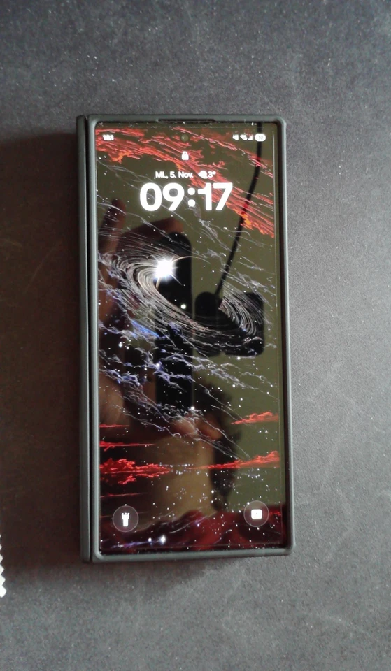 Samsung Galaxy Z Fold 7 512 GB 5G Jetblack *NEU* - Bild 3 von 4