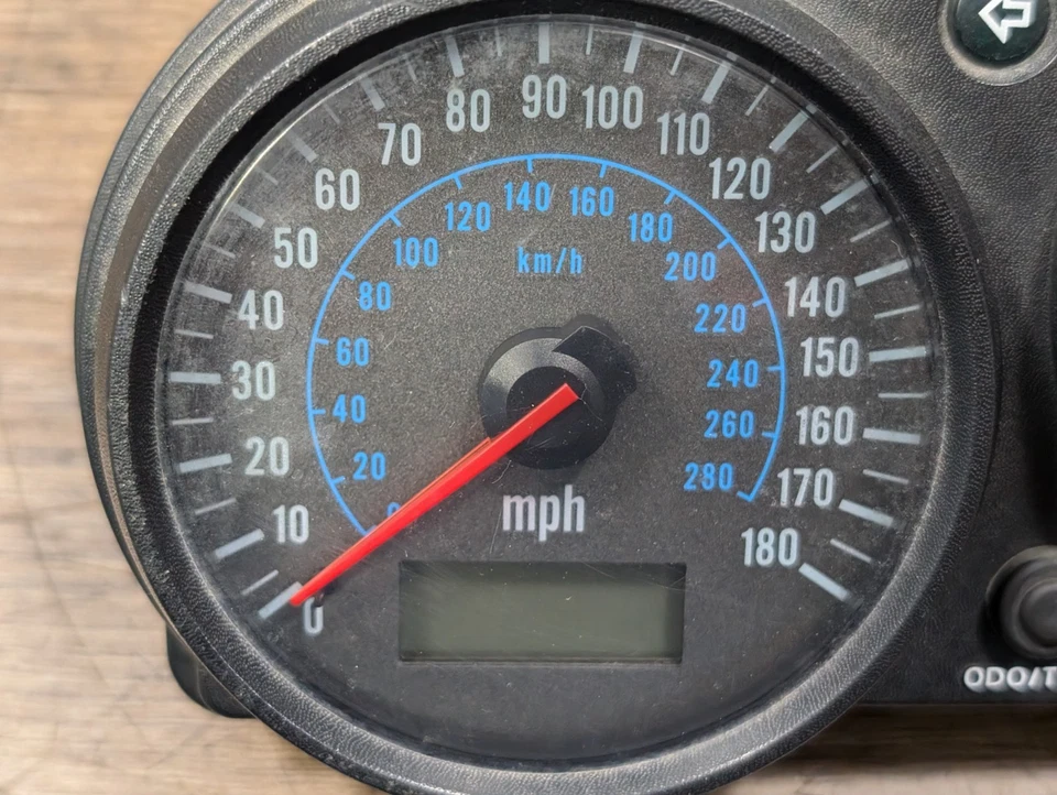 Conjunto velocímetro velocímetro Kawasaki ZX6R ZZR600 ZX9R ZX900 2000-2008 Foto 2 de 4