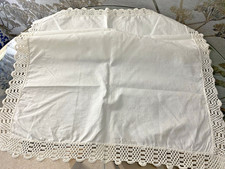 VICTORIAN WHITE COTTON  TABLE MAT/RUNNER ~ 16" x 20" LACE EDGES