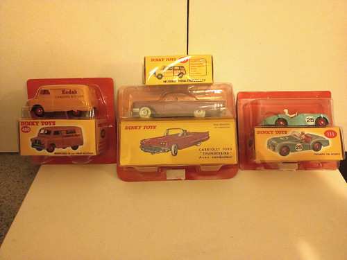 Dinky 101, Thunderbird II (and IV) - Free Price Guide & Review
