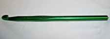 Vintage Green Metal - Crochet hook sizes K  Made in Germany