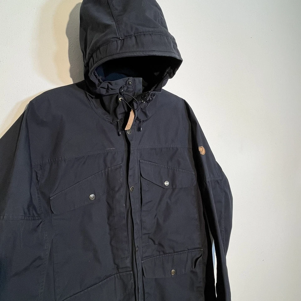 Chaqueta FJALLRAVEN Vidda Pro para hombre talla XL negra G-1000 encerable Foto 3 de 4