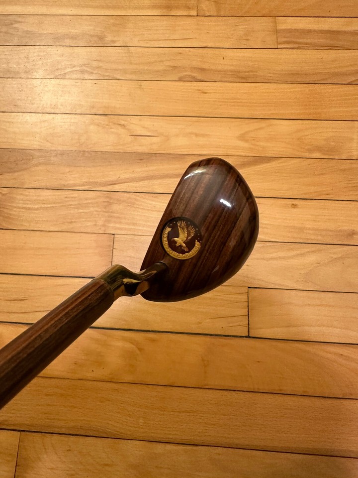 Golf Design Putter Woodie Executive Series. All Wood and Brass Brand