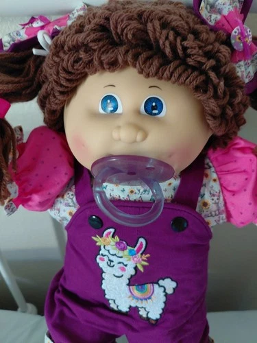 Vintage 1984 Cabbage Patch Kid, Brunette Poodle with 2 Ponys, Blue Eyes, HM4