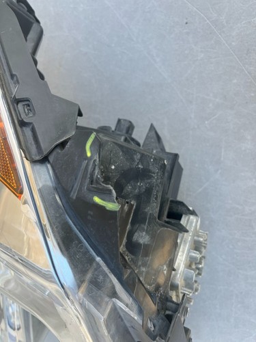 2019 2021 GMC Sierra 1500 Headlight oem - Picture 9 of 13