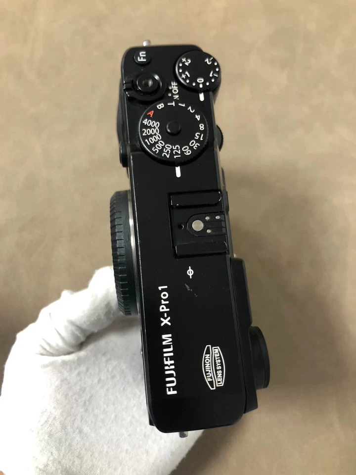 Fujifilm X-Pro1 16.3MP Mirrorless Digital Camera Black Body (No Inlcude Lens) - Image 4 of 4