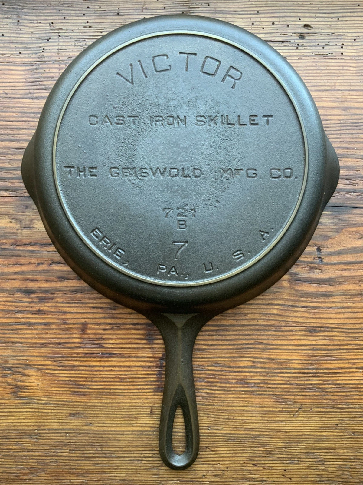 Victor Griswold Fully Marked Upside down No 7 Cast Iron Skillet, Restored
Opens in a new window or t