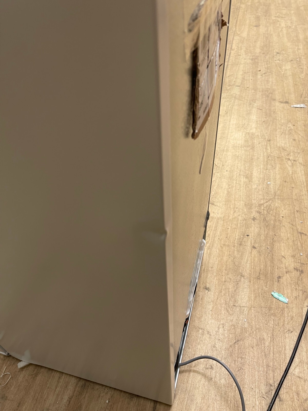 IceKing IK2022W.E 85L Undercounter Fridge Freezer 47cm 2 Door White 1296449 5060217415009 eBay