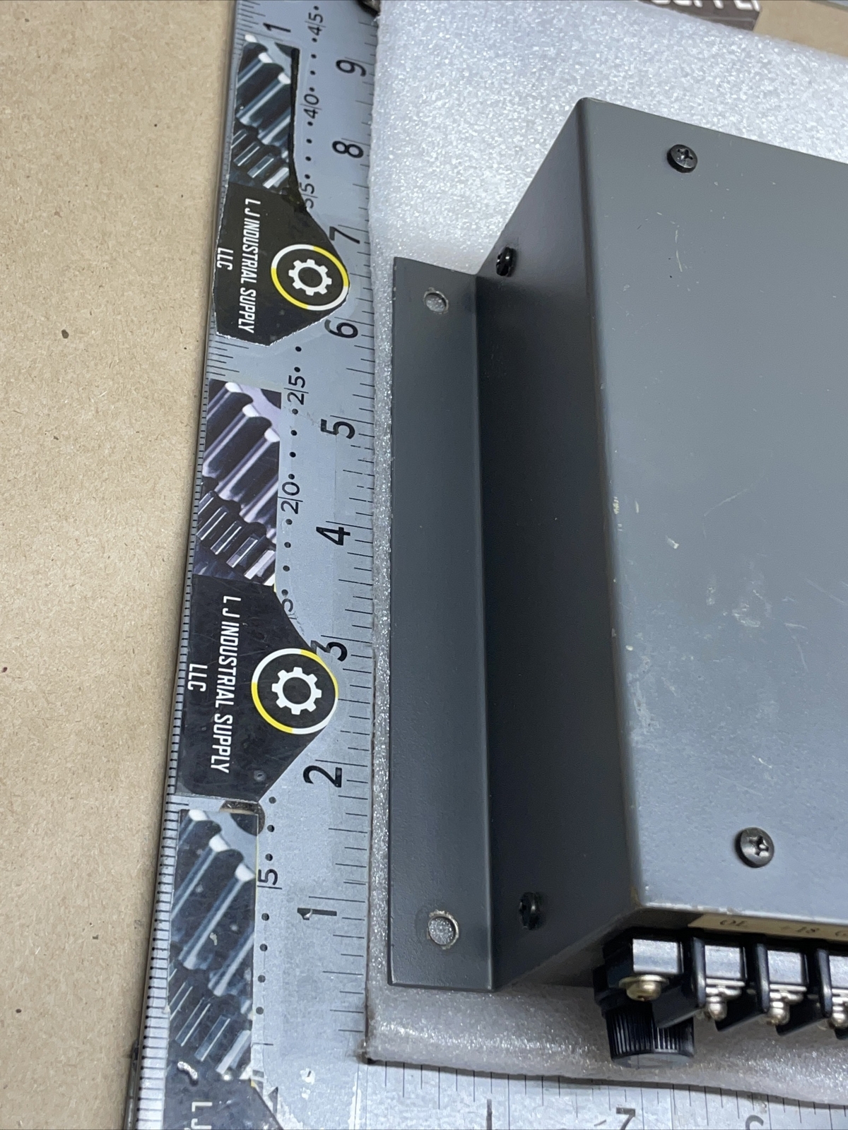 Picture 4 of 6