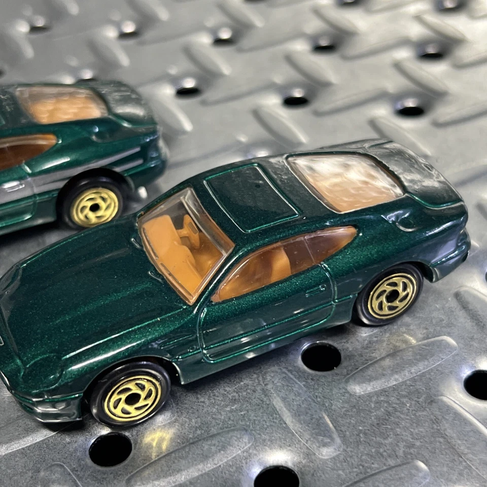Matchbox Aston Martin DB-7 #059 MBX '94 Super Fast Green Mint Set - Image 4 of 4