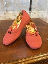 Daniel Green Womens' Slippers Floral Size 6 Bin S36