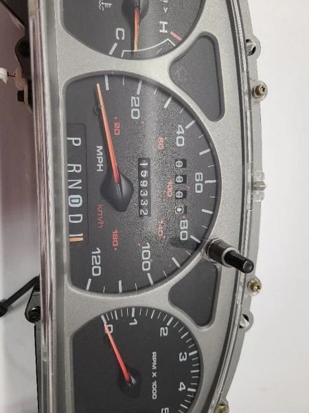 99 FORD TAURUS SPEEDOMETER CLUSTER MPH EXC SHO 120 MPH - Image 3 of 4