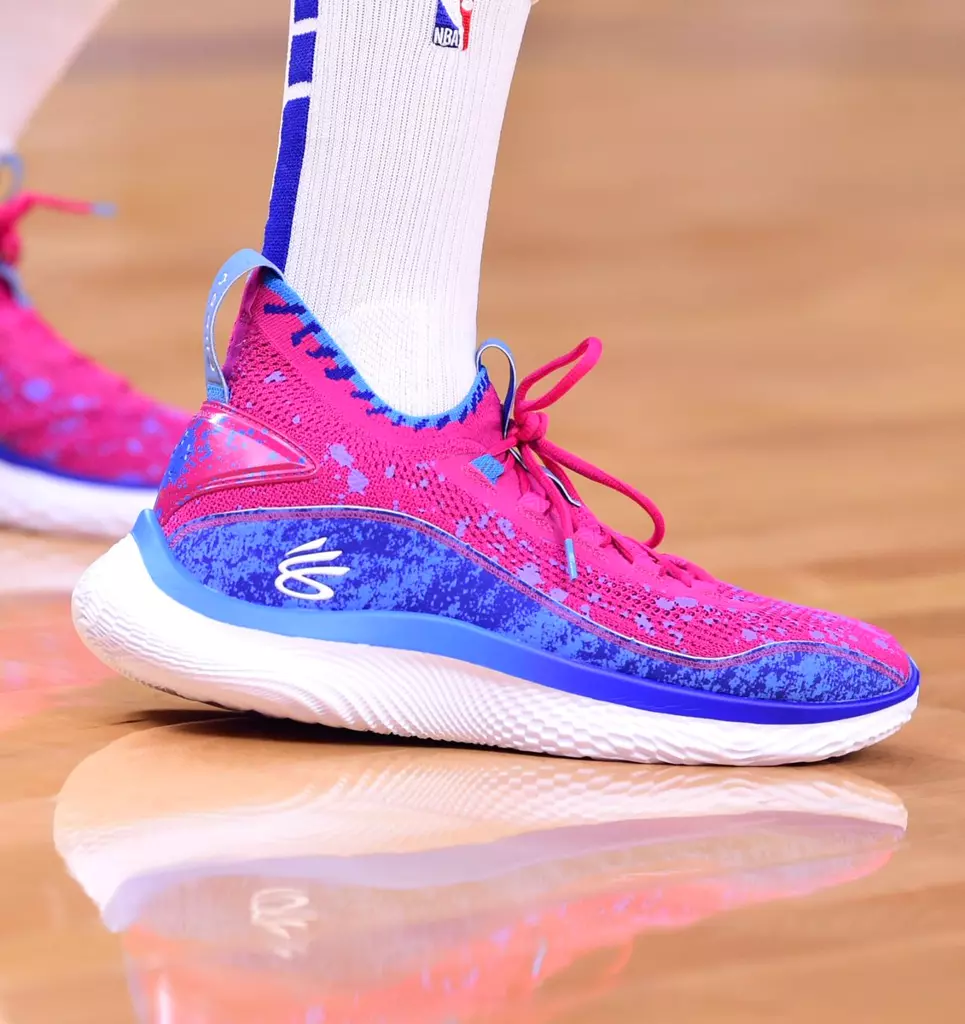 UA curry8 PI DAY