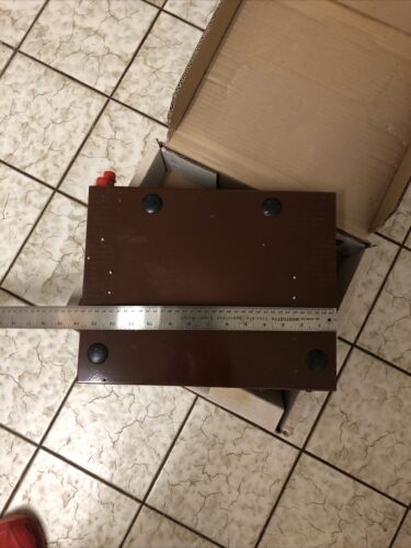 VRV KS 85 Products Quiet-One Toe Kickspace Heater, 3 step fan low off hi - Imagen 6 de 13