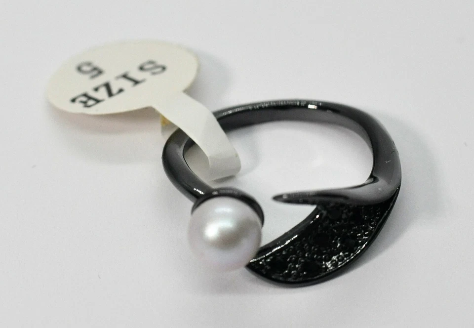 Anillo Colección Sirena Malvada Joyas Fragantes Talla 5 Nuevo con Etiquetas Negro Perla Foto 2 de 2
