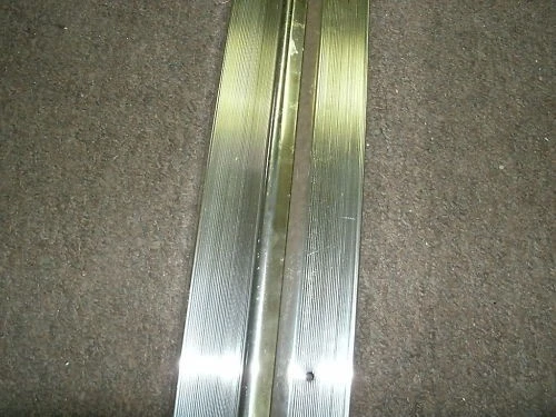 NOS 1966 MERCURY COLONY PARK COMMUTER TAILGATE MOLDING C6MY-71423A40-A — 第 2/2 张图片