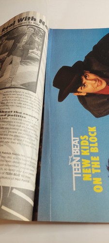 Teen Beat Magazine March 1990 New Kids Block Debbie Gibson Chad Allen Corey Haim - Picture 9 of 18