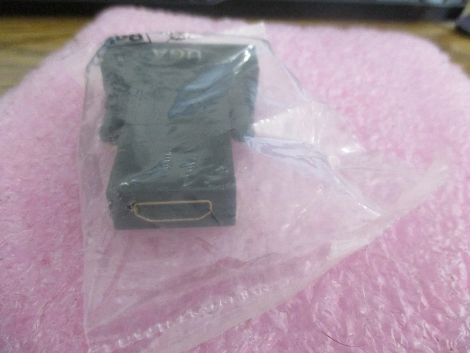 UGA Model: 560-30. USB to DVI Flexible Adapter. New Old Stock - Image 2 of 2