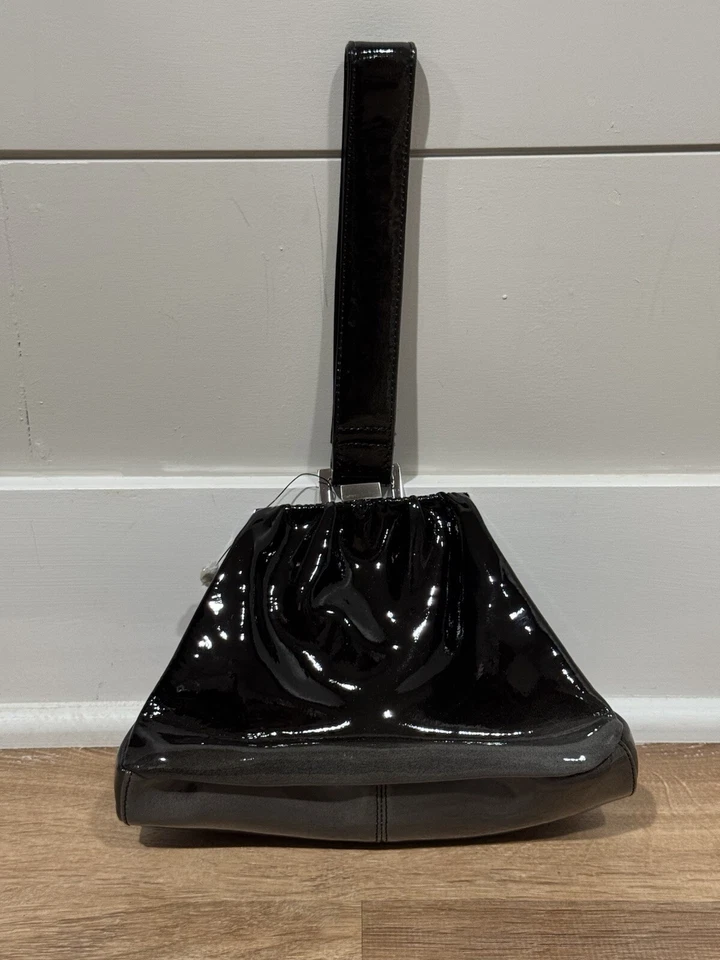 NEW HOBO Vintage Y2K Ombré Black Patent Leather Wristlet/Clutch - Изображение 2 из 4