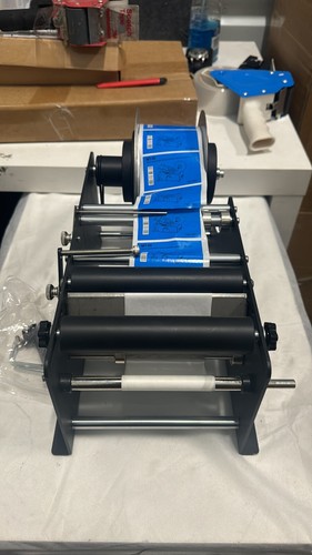 Round Bottle MT-50 Labeling Machine Self-adhesive Labeler Label Paste Applicator - Picture 2 of 3