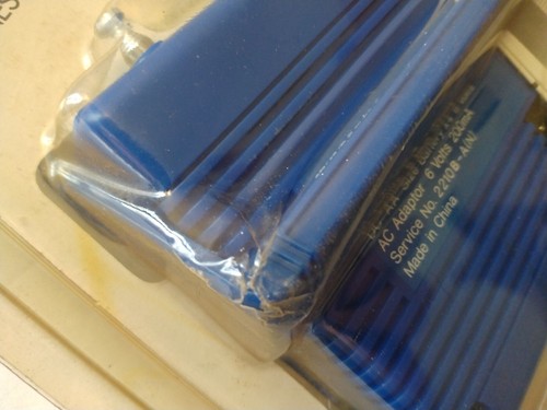 Vintage 1988 Soundesign Color Tunes Portable AM/FM Radio 2210 BLUE Color NOS - Picture 7 of 9