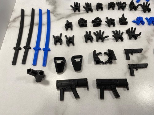 9 1/2 Inch Fully Assembled Large Action Figure Titan 13 Dummy 13 & Accessories - Picture 6 of 12