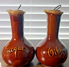 VTG 2 PC PAIR HULL MIRROR BROWN OIL VINEGAR CRUET USA ORIG CORK W/RING PULLS EXC