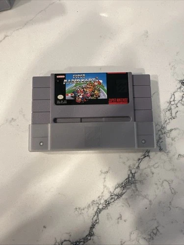 New ListingSuper Mario Kart (Super Nintendo, SNES)