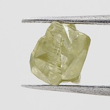 1.24 Ct Green Color Natural Irregular Diamond Rough Diamond Earthmine Diamond