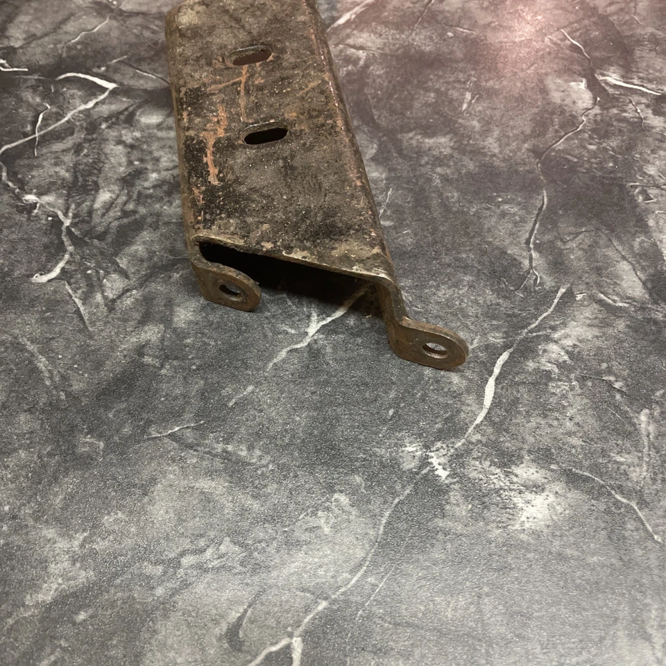 1939 Lasalle Series 50 Transmission Mount - Изображение 4 из 4