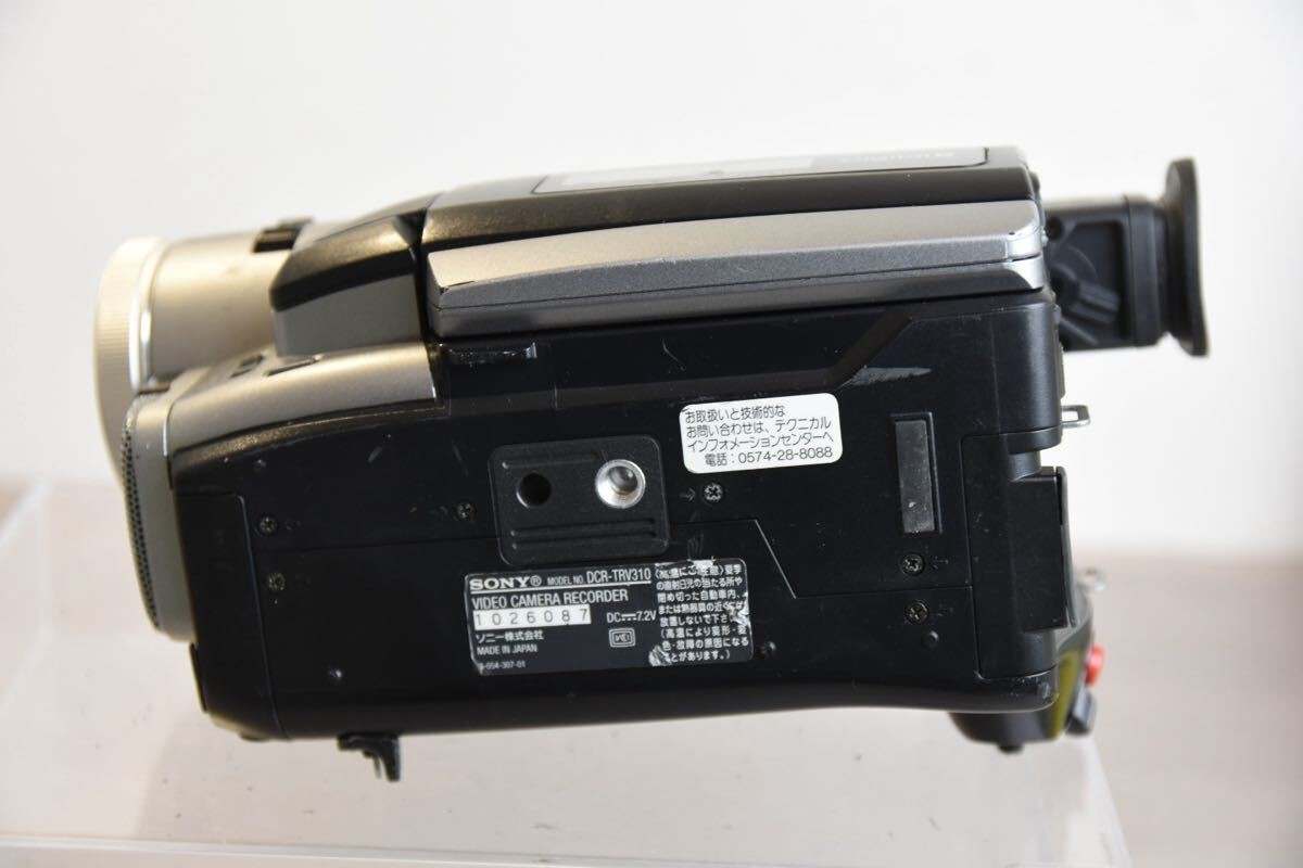 【訳あり品】 ソニー Sony DCR TRV310 Sony DCR-TRV310 Digital8 Hi8 8mm Video8 Camcorder VCR Player