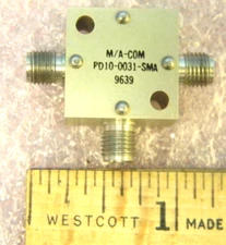 NEW M/A-Com PD10-0031-SMA RF Power Divider 300MHz-1.0GHz Macom
