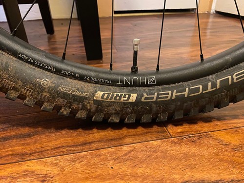 Used 2020 Trek Fuel EX 5, Grey/Black, Medium, 29er, minor scratches - Picture 8 of 11