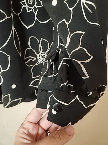 VTG Lauren Lee Collared Button up Blouse Polka Dots Floral Minimalist Silky - Picture 3 of 9