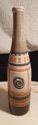 Vintage Stuart Bass. Exmoor Flaschenvase. Handbemalte Schlupfware 30 cm hoch um 1960